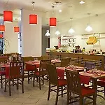 Ibis Centre Cathedrale Hotel 3*