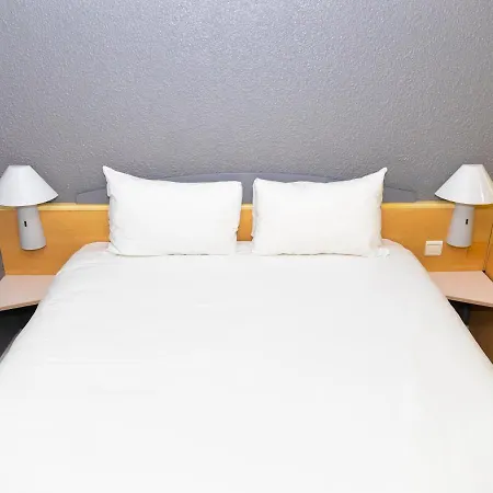Ibis Centre Cathedrale Hotel