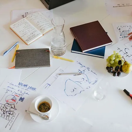 梅斯中心大教堂宜必思酒店 梅斯