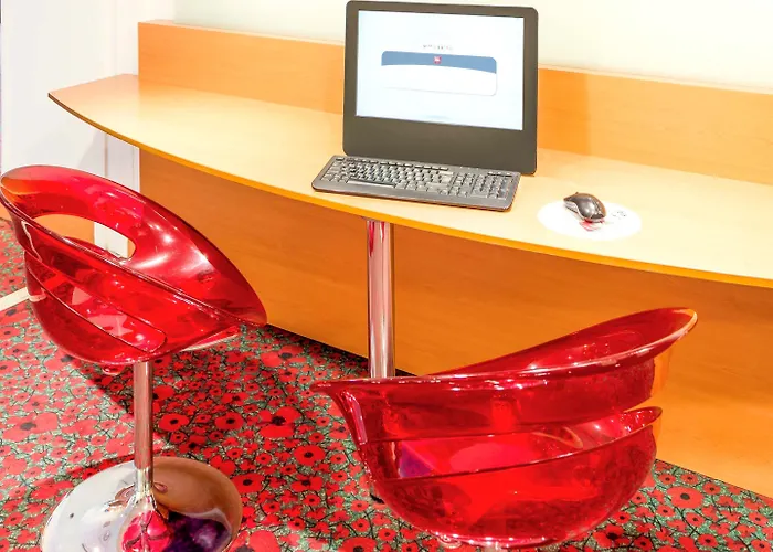 梅斯中心大教堂宜必思酒店