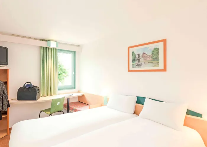 Ibis Centre Cathedrale 3*