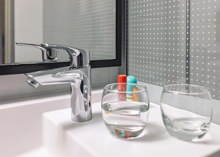 酒店 梅斯中心大教堂宜必思酒店 3*