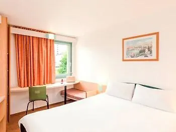 Ibis Centre Cathedrale 3*