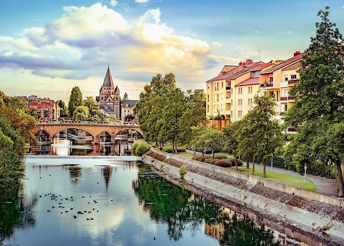 酒店 梅斯中心大教堂宜必思酒店