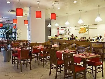 梅斯中心大教堂宜必思酒店 酒店 3*